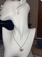 Inspire silver and pearl necklace set.